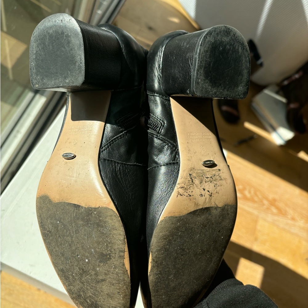 Tony Bianca boots. Size 8.5 - Picture 4 of 4